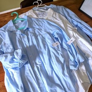 8 blue and white work shirts, women's XL, XXL, tall XL, some with tags